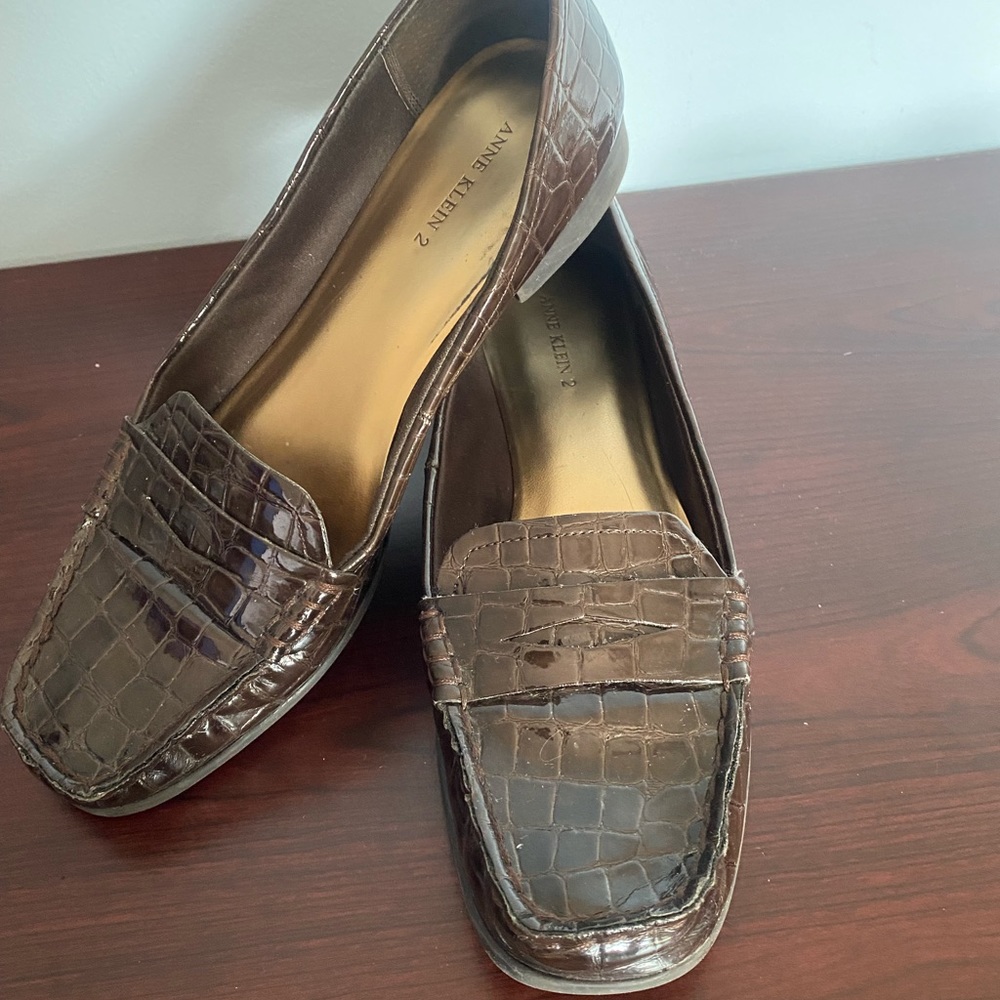 Anne Klein 2 Loafers